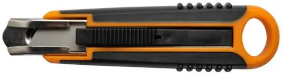 Akční Cena Fiskars odlamovací nůž s automatickým zasouváním 18 mm