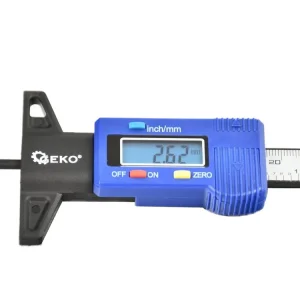 Aktuální Digitální měřič hloubky dezénu pneumatik, rozsah 0 - 25,4 mm GEKO G01269