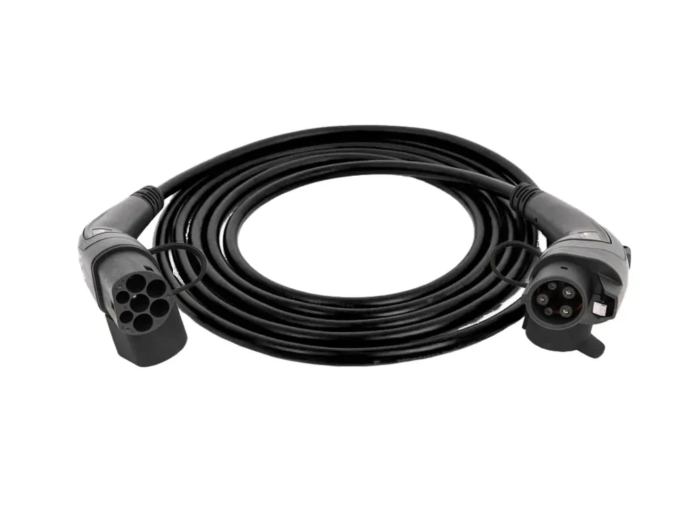 Nabíjecí kabel 5,0m redukce TYPE 2 na TYPE 1 do 7,4 kW go-e Charger Cenový Hit