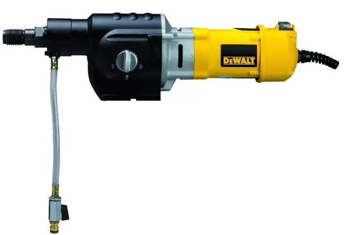 DEWALT Třírychlostní vrtací motor pro náročné mokré vrtání s diamantovými korunkami - 2500 W Hit Sezóny