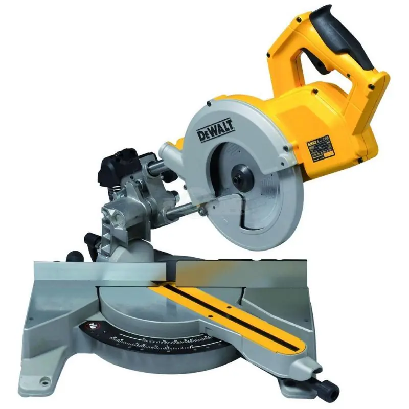Poslední Šance DEWALT Pokosová pila s výsuvem 1 200W, max. řezy 270x60 mm