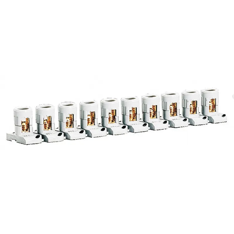 Dokud Zásoby Vydrží Pásek 10 svorek 034000 2x6mm Legrand