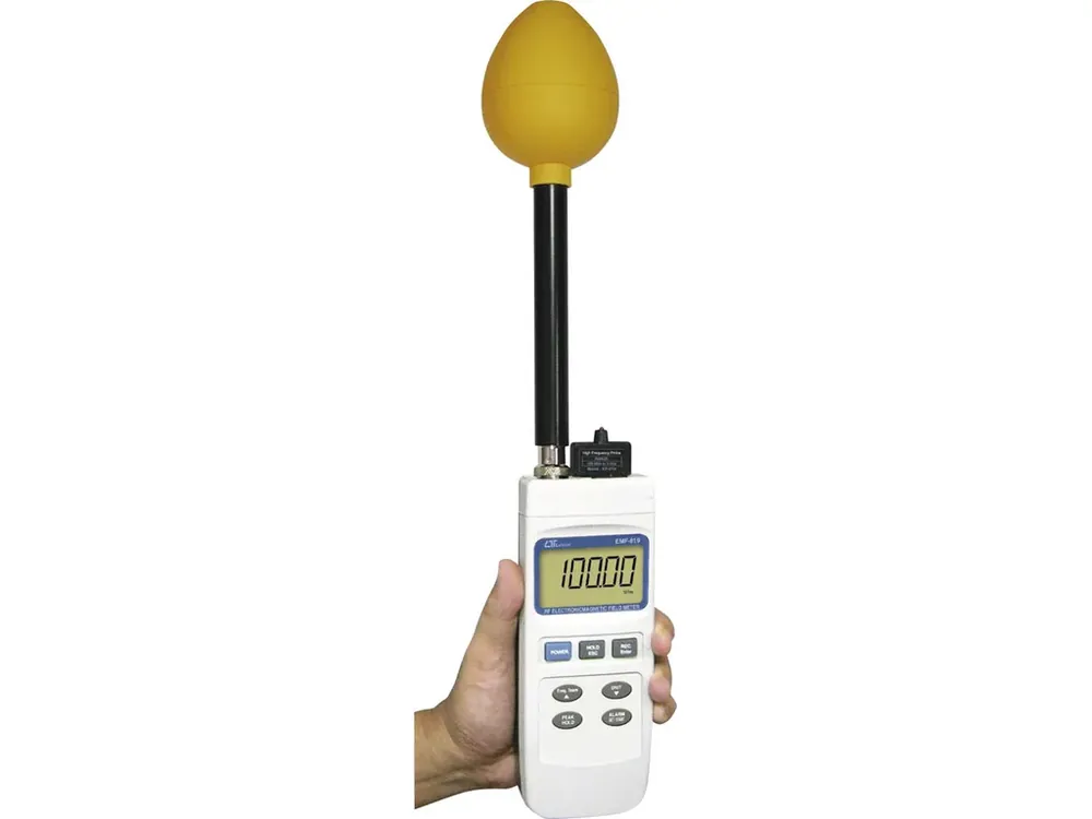 Must-Have měřič elektromagnetického pole LUTRON EMF-819
