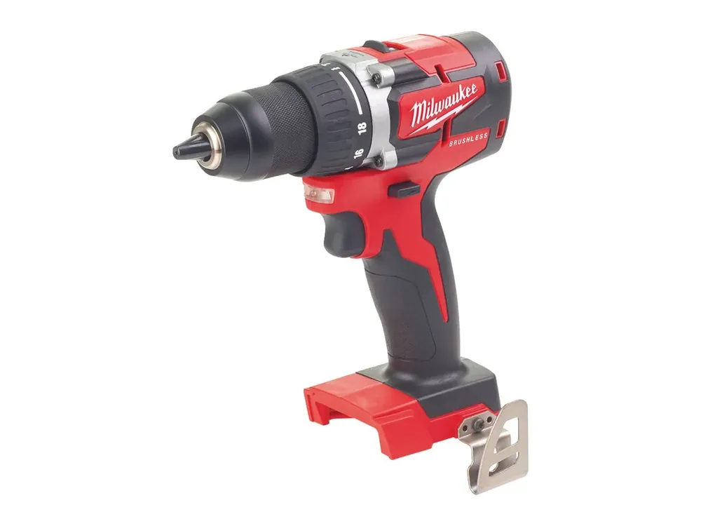 M18™ KOMPAKTNÍ BEZUHLÍKOVÝ VRTACÍ ŠROUBOVÁK Milwaukee M18 CBLDD-0X Odeslání Ihned