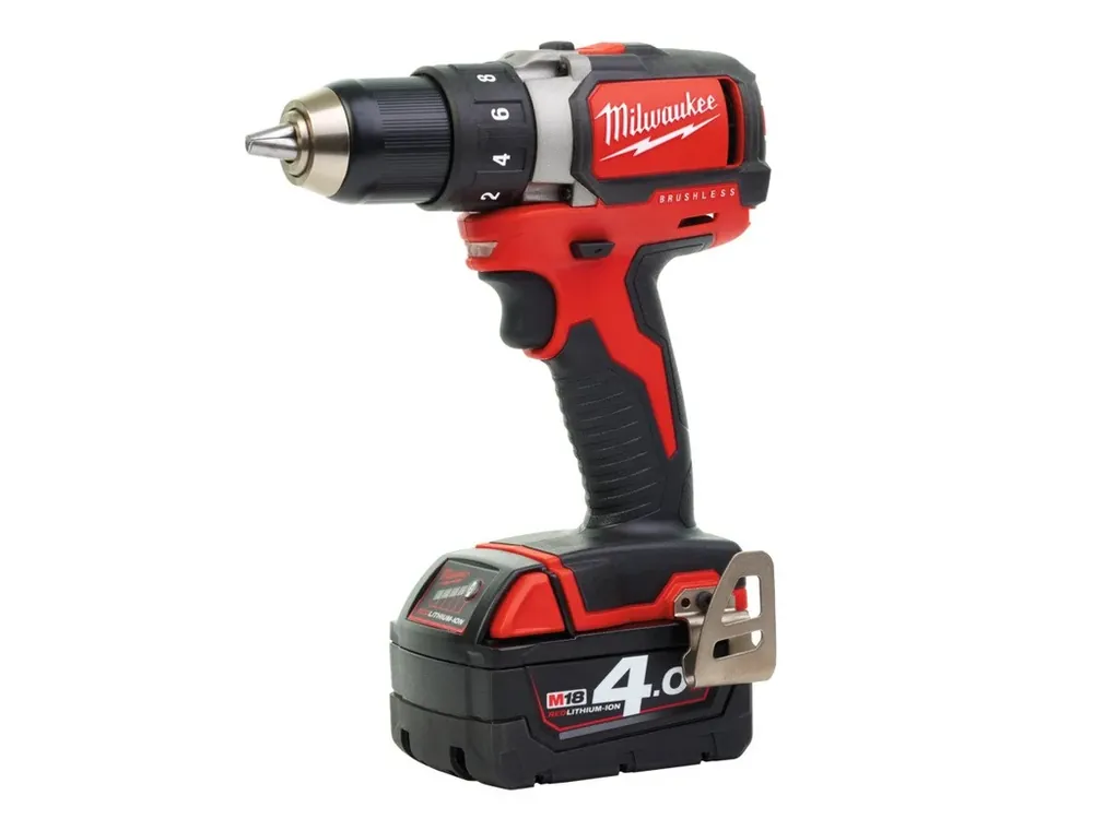 M18™ kompaktní bezkomutátorová vrtačka/šroubovák Milwaukee M18 BLDD2-402X Nízká Cena