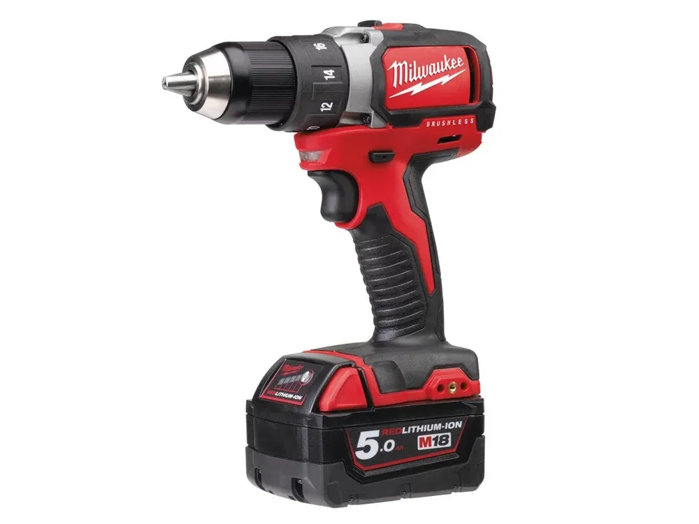 Nejlepší Cena M18™ kompaktní bezkomutátorová vrtačka/šroubovák Milwaukee M18 BLDD2-502X