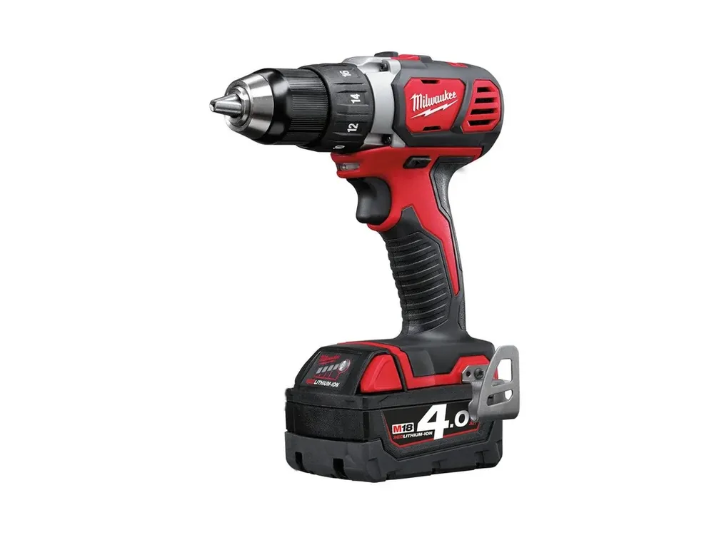 Novinka M18™ kompaktní vrtačka/šroubovák Milwaukee M18 BDD-402C