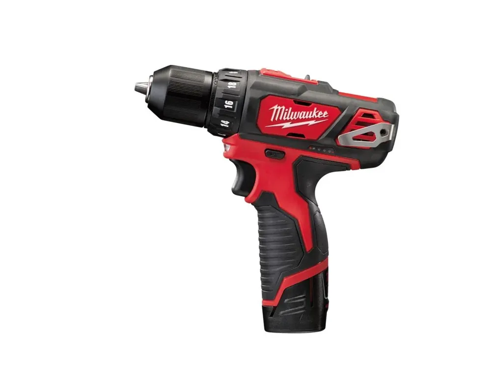 Vysoce Kvalitní M12™ kompaktní vrtačka/šroubovák Milwaukee M12 BDD-202C