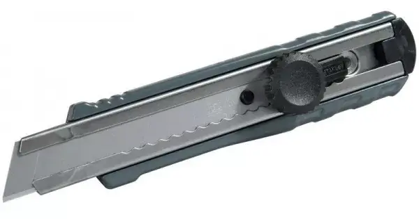 Nůž s odlamovací čepelí 155x18mm Stanley FatMax 0-10-421 Sezónní Sleva