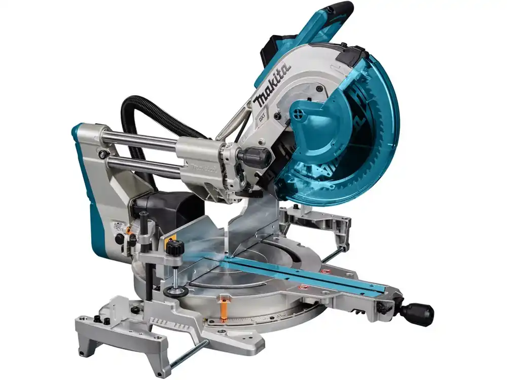 Novinka Makita LS1219L pokosová pila
