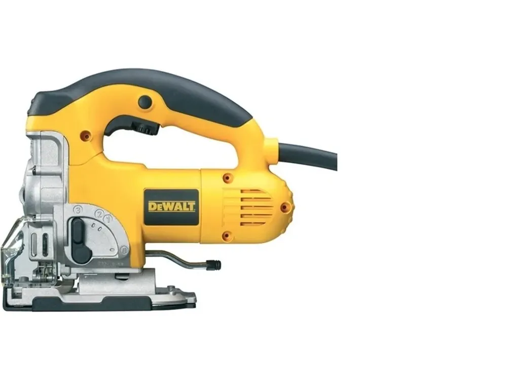 DeWALT DW331K-QS 701W, prořez 135m, 2,8 kg Omezená Nabídka